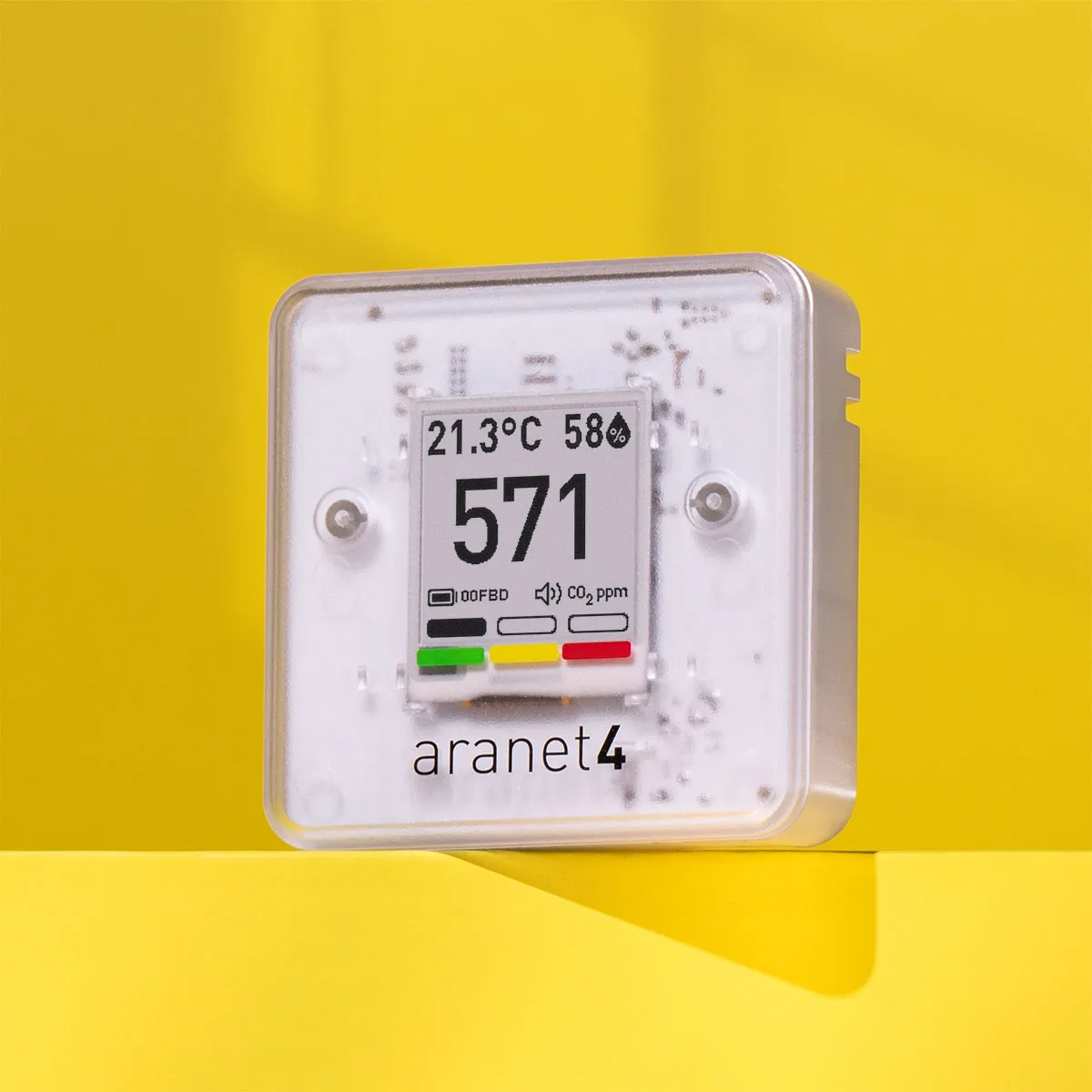Aranet4 HOME Wireless Indoor Air Quality Monitor Official Studio Photography